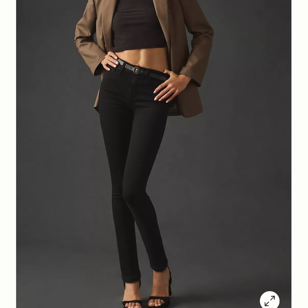 Paige Hoxton Crop - Black Shadow